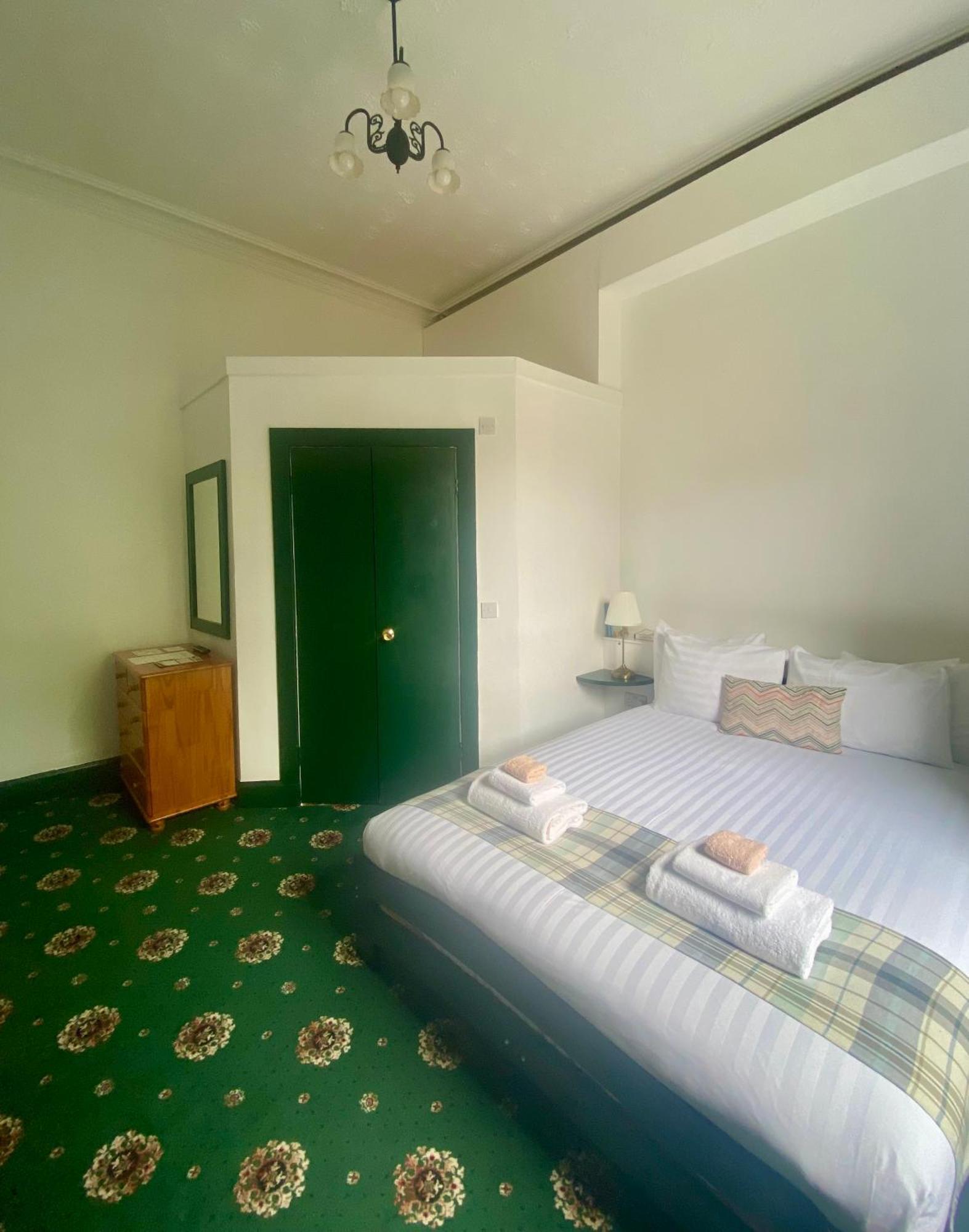 4 Friends House Guest house Edinburgh